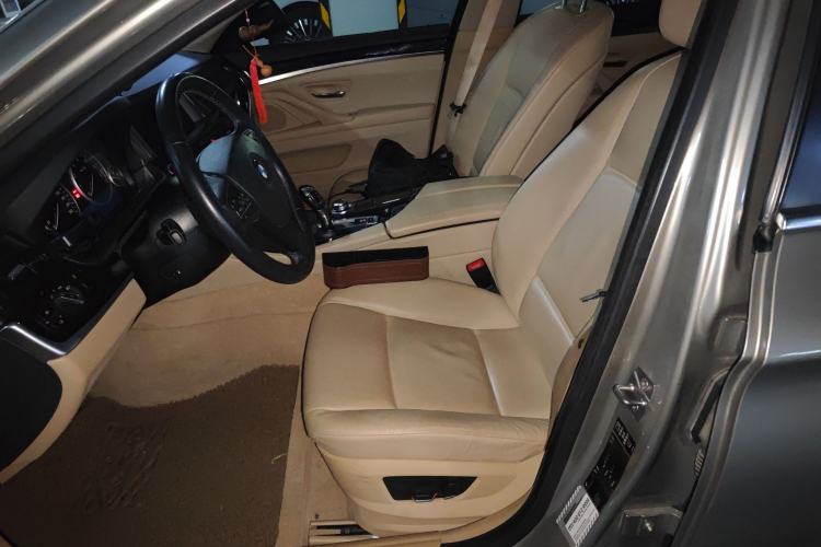 Used BMW 5 Series 2011 523Li Leading Model