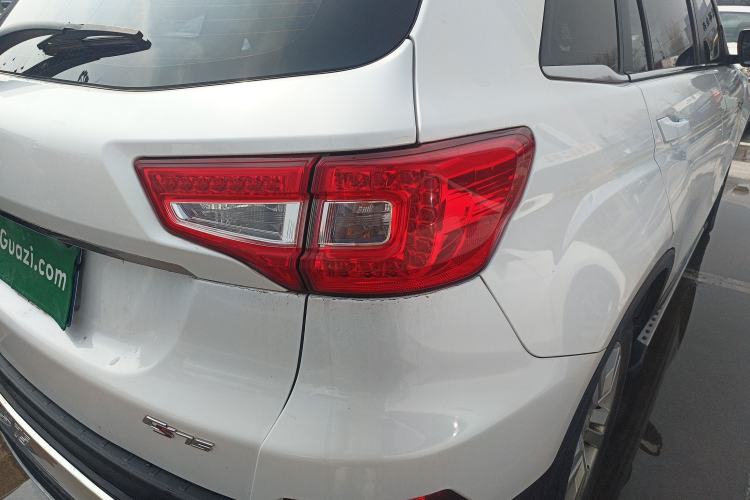 Used Changan CS75 2014 1.8T Automatic Prestige Model China IV Standard
