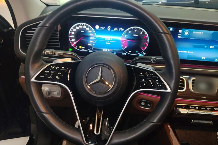 Used Mercedes-Benz GLE 2025 GLE 350 4MATIC Stylish Model
