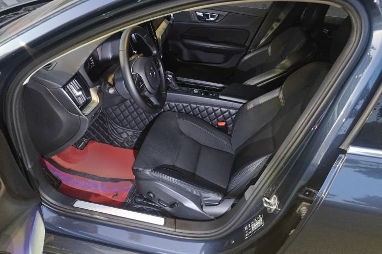 Used Volvo S60 2020 T3 SmartDrive Luxury Edition