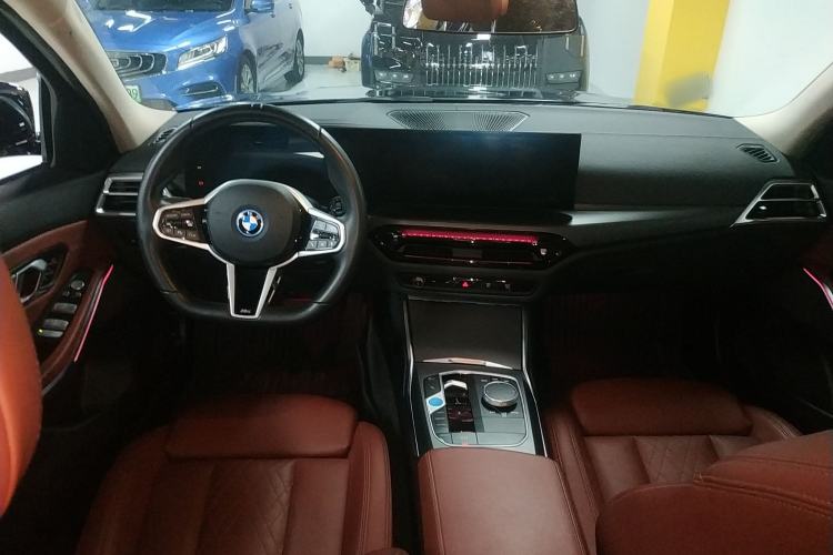 Used BMW i3 2025 eDrive 35 L