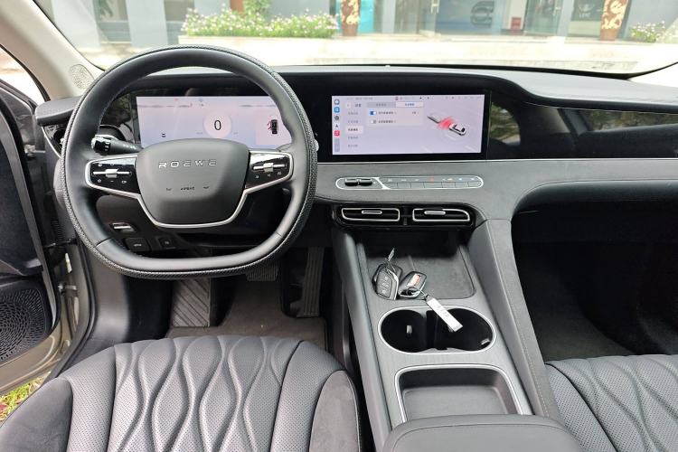 Used Roewe D7 2023 DMH 125km Flagship Edition