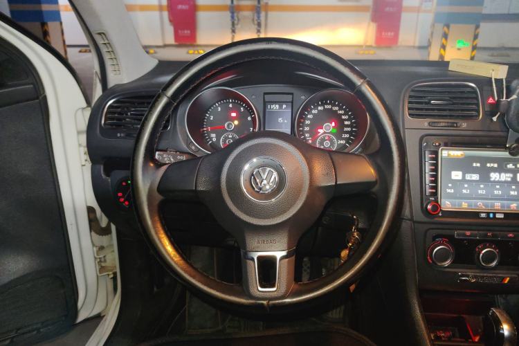 Used Volkswagen Golf 2012 1.6L Automatic Comfort Model
