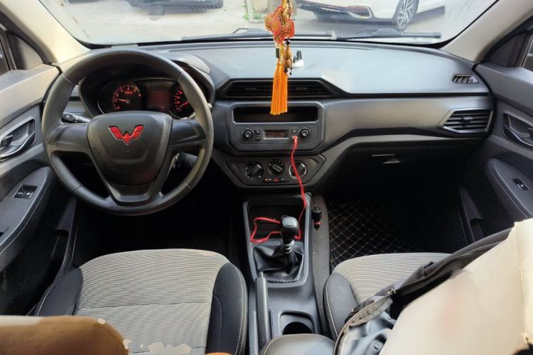 Used Wuling Hongguang 2021 1.5L S Base Version LAR
