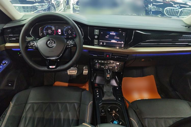 Used Volkswagen Passat 2019 380TSI Luxury Edition China VI Standard