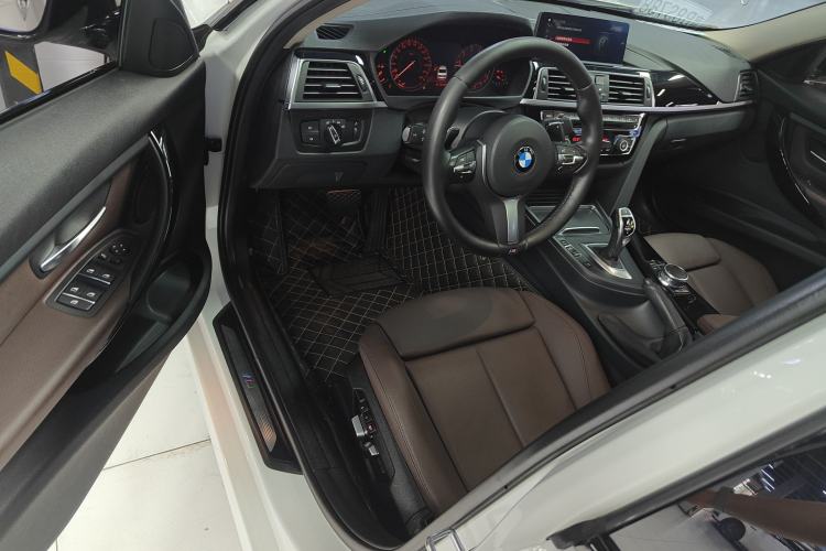 Used BMW 3 Series 2018 320Li Leading Model M Sport Package
