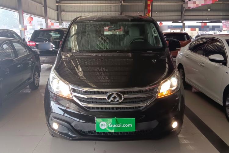 Used SAIC MAXUS G10 2016 1.9T Automatic Elite Edition Diesel China V Emission Standard