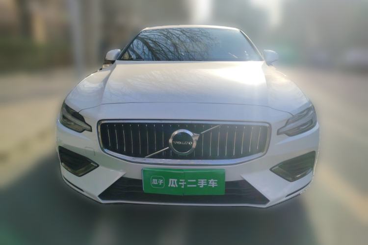 Used Volvo S60 2025 B4 Zhiyi Luxury Edition