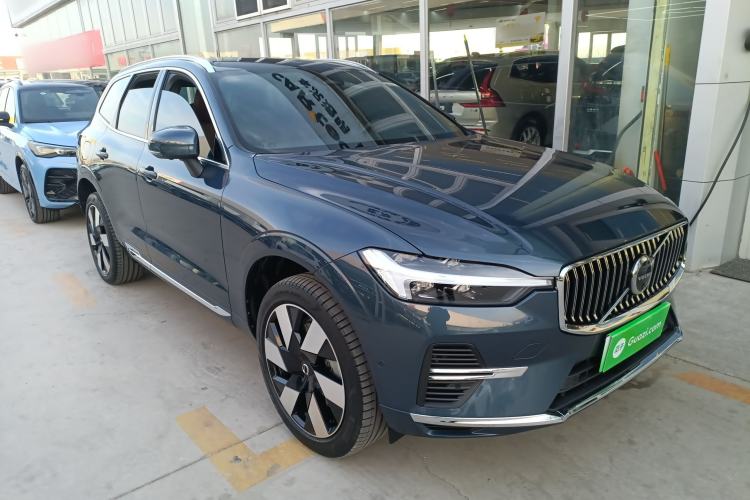 Used Volvo XC60 New Energy 2025 Plug-in Hybrid Long-Range All-Wheel Drive Smart Luxury Edition