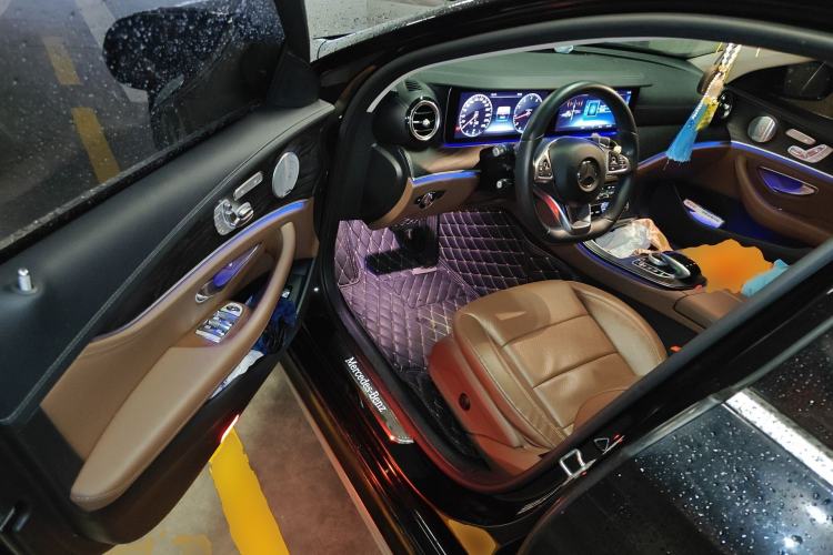 Used Mercedes-Benz E-Class 2018 Restyled E 300 L Sporty and Stylish Edition Driver Seat