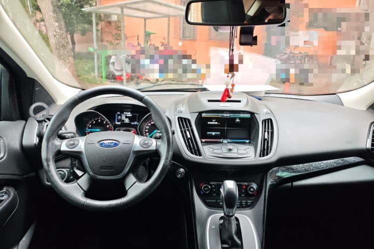 Used Ford Kuga 2015 2.0L GTDi Four-Wheel-Drive Sport Model