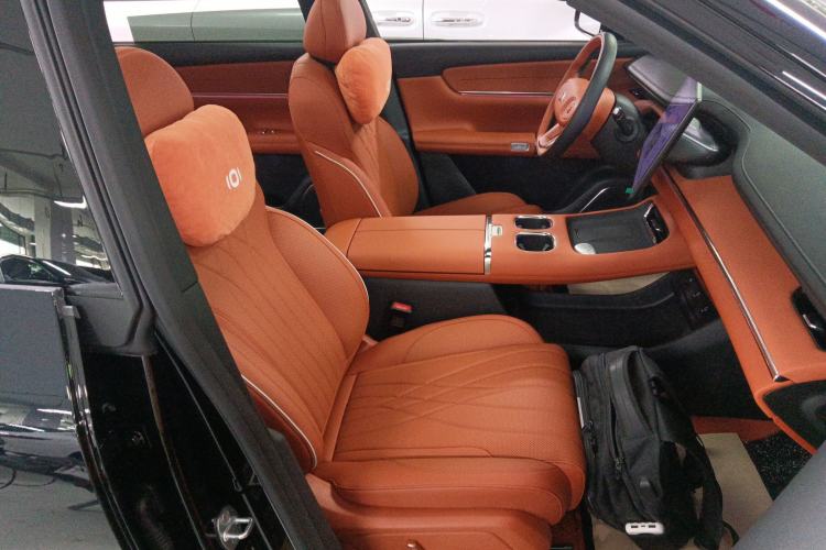 Used CHANGAN NEVO Q07 2025 215 Prestige Edition