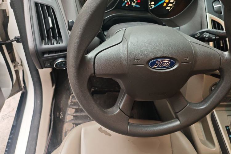 Used Ford Focus 2012 Sedan 1.6L Automatic Comfort Model