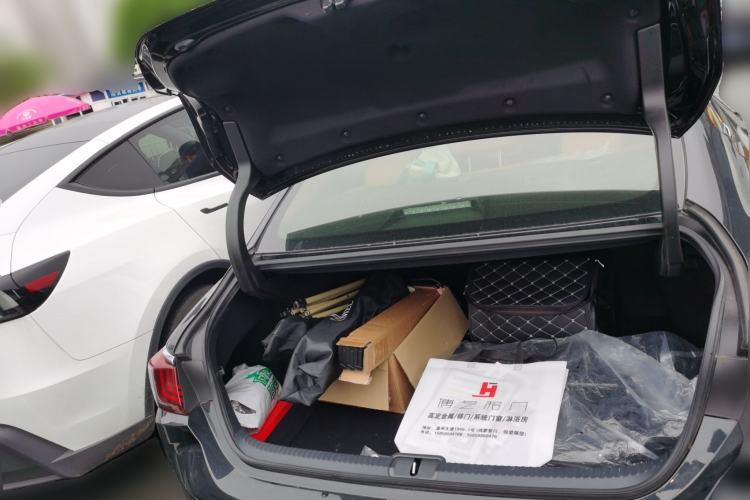 Used Lexus ES 2024 200 Premium Edition Trunk