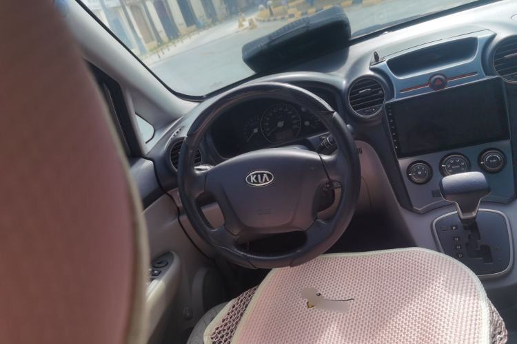 Used Kia Carens 2007 2.0L 7-Seater Standard Edition
