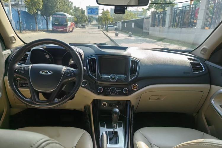 Used Chery Tiggo 5 2014 2.0L CVT Family Deluxe Edition
