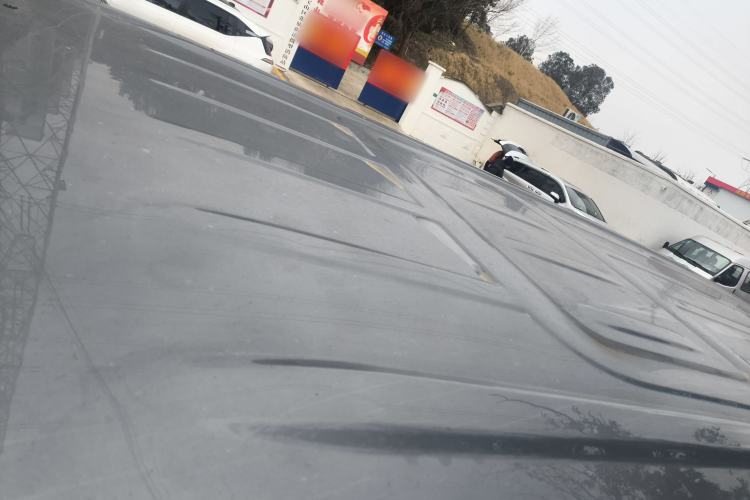 Used SAIC MAXUS Xintu V70 2023 2.0T Elite Edition Manual Transmission Short Wheelbase Low Roof 5/6 Seats (125 hp)