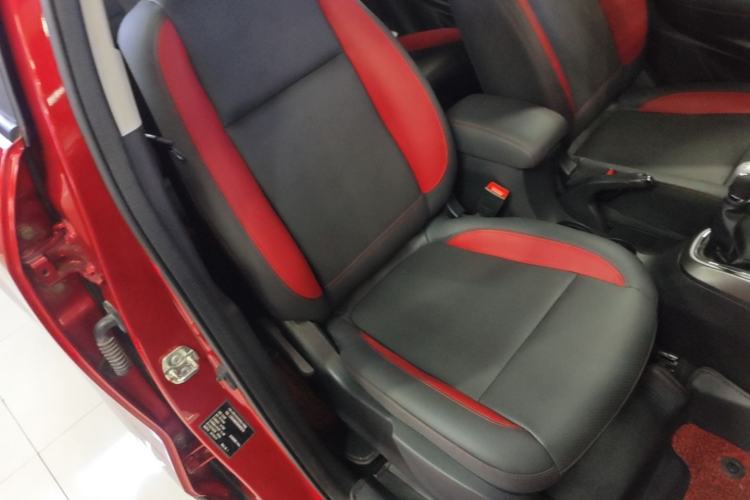 Used CHANGAN CS15 2016 1.5L Manual Fashion Edition