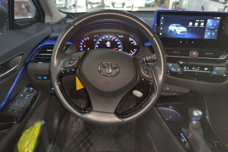 Used Toyota C-HR 2023 2.0L Luxury Edition
