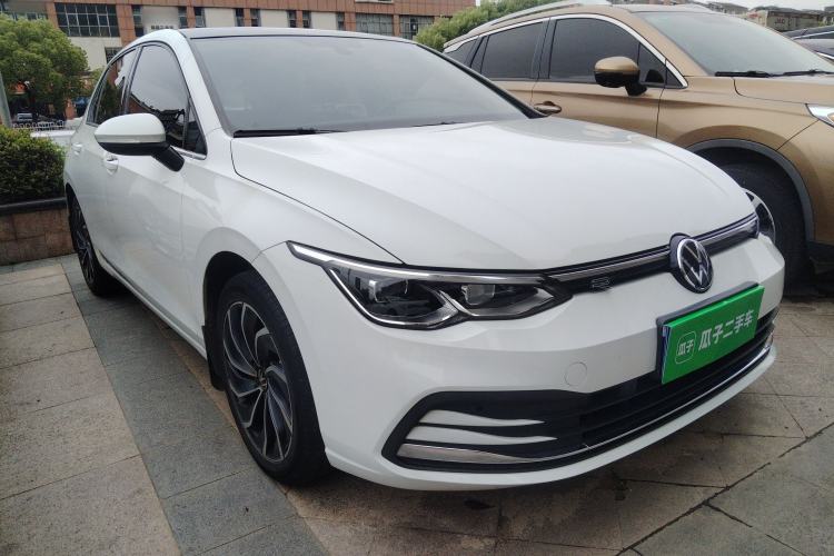 Used Volkswagen Golf 2021 280TSI DSG Pro Front Right 45 Deg