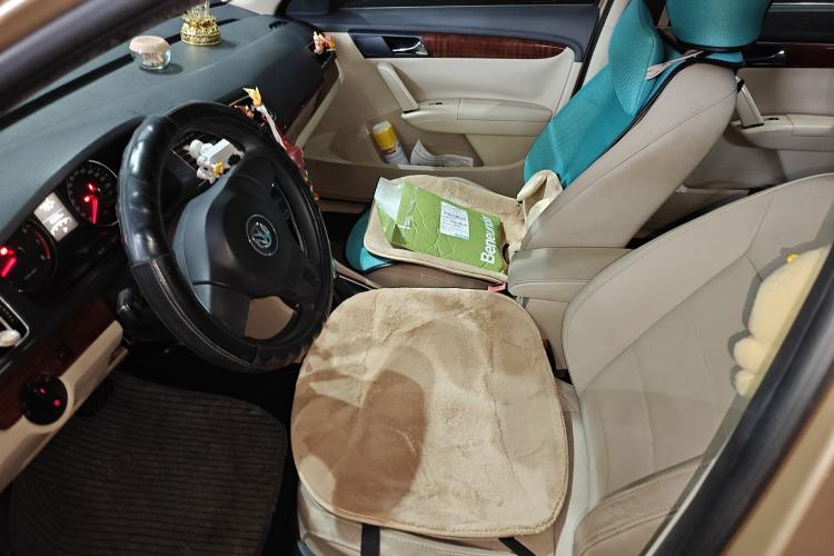 Used Volkswagen Lavida 2013 Restyled Classic 1.6L Automatic Comfort Edition Left Front Seat