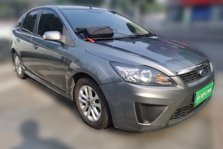 Used Ford Focus 2012 Hatchback Classic 1.8L Automatic Fashion Edition
