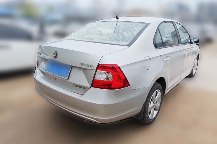 Used Skoda Rapid 2013 1.6L Manual Smart Selection Model Rear Right 45 Deg