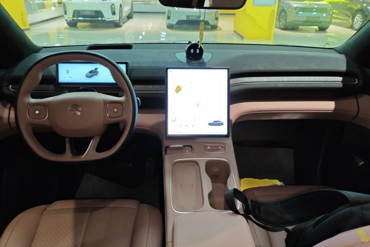 Used Nio EC6 2023 75 kWh