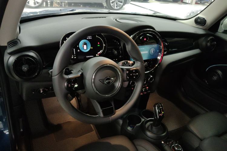 Used MINI MINI 2022 2.0T COOPER S Artist