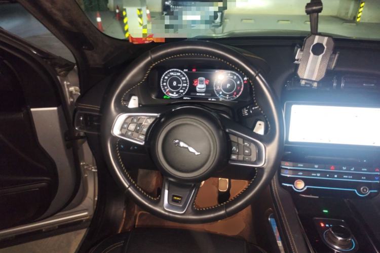 Used Jaguar F-PACE 2020 300-Sport Sports Edition