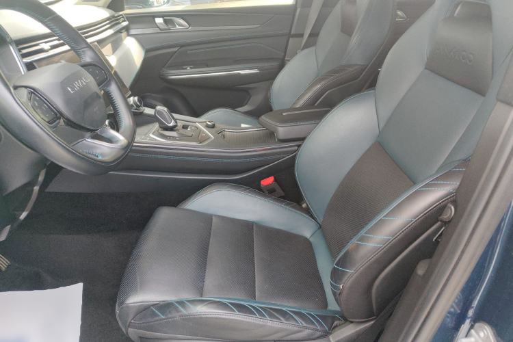 Used Lynk & Co 05 2020 2.0TD Two-Wheel Drive Shine Halo
