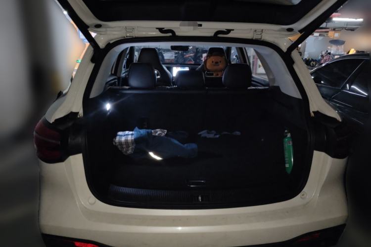 Used MG HS 2018 20T Automatic Two-Wheel Drive Hormone Passion Edition China V Standard Trunk