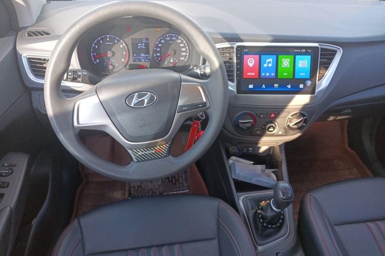 Used Hyundai Verna (new generation) 2016 1.4L Manual Cool Edition GLS
