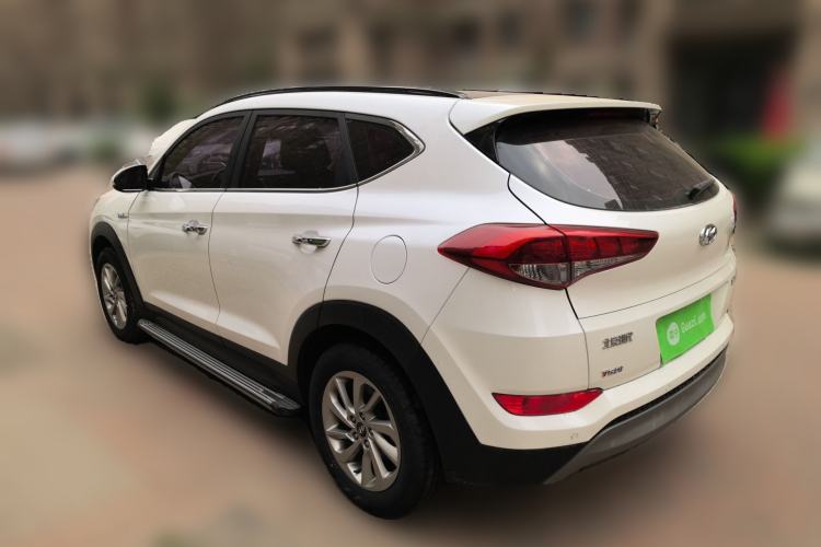 Used Hyundai Tucson 2015 1.6T Dual-Clutch Two-Wheel-Drive Smart Model Rear Left 45 Deg