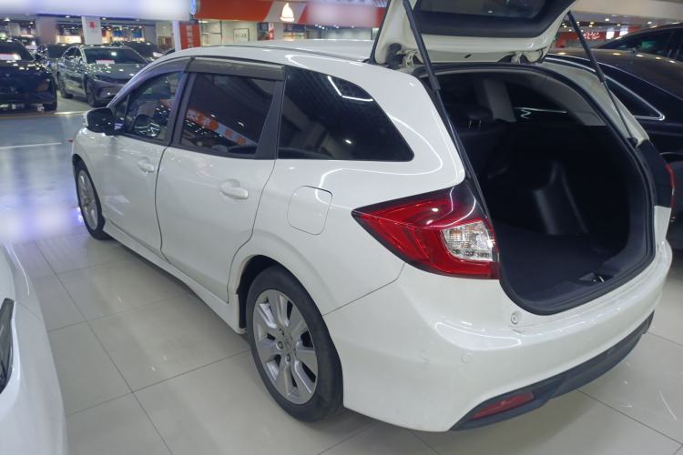 Used Honda Jade 2013 1.8L automatic Comfort version 5 seats Rear Left 45 Deg