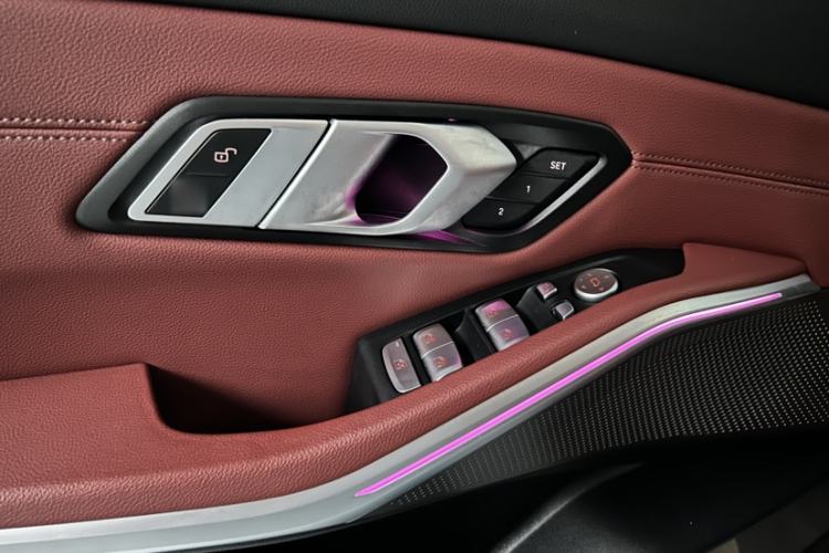 Used BMW i3 2022 eDrive 35 L
