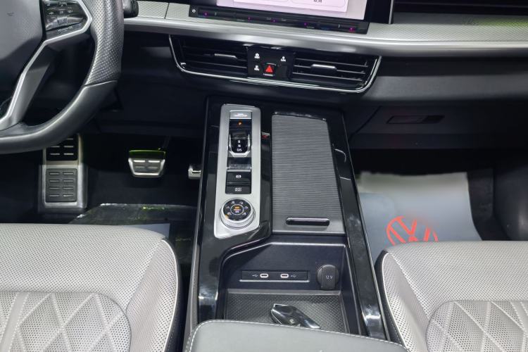 Used Volkswagen Tavendor 2023 380TSI Four-Wheel Drive R-Line Cruise Edition