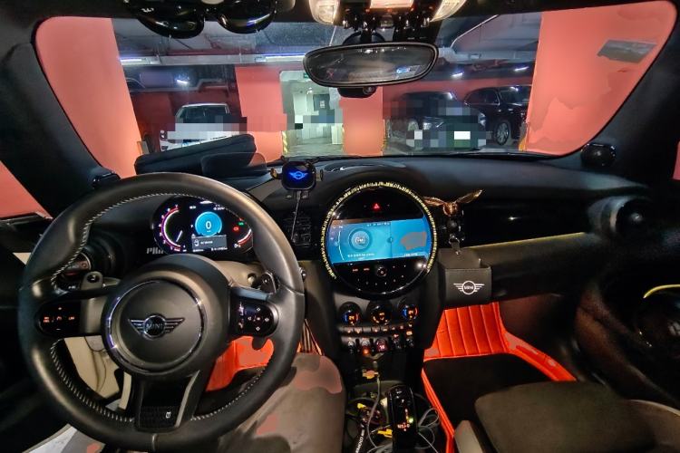 Used MINI JCW 2023 2.0T JOHN COOPER WORKS Pat Moss Commemorative Edition