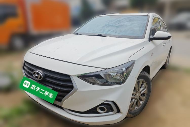 Used Hyundai Celesta 2018 1.6L Manual GL Enjoyment Edition China VI compliant