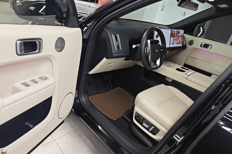 Used Li Auto L7 2024 MAX Model
