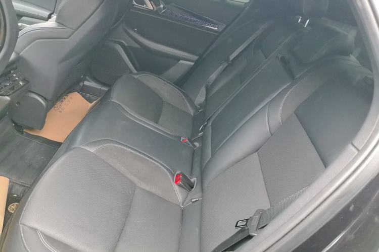 Used Lynk & Co 03 2023 2.0TD DCT JingPro Left Rear Seat