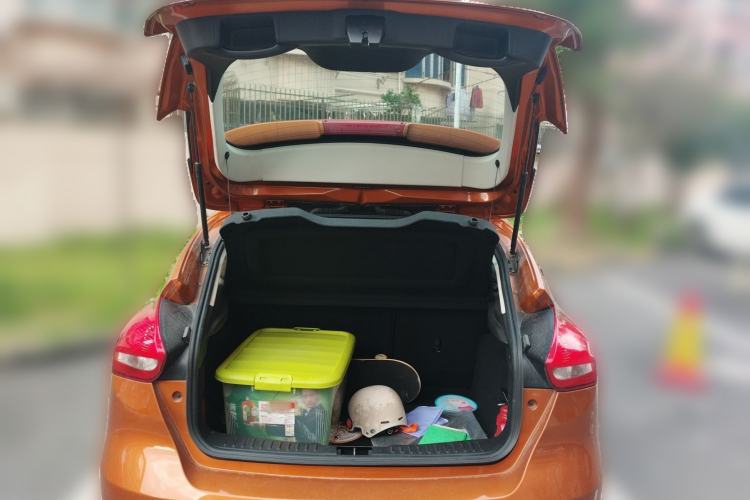 Used Ford Focus 2015 Hatchback EcoBoost 125 Automatic Supreme Style Edition
