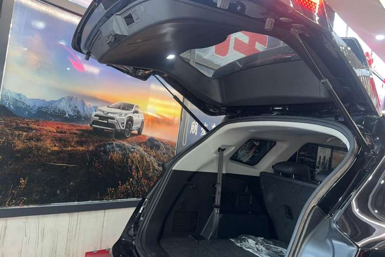 Used JETOUR X90 PLUS 2023 1.6TD DCT Villa 7-Seater