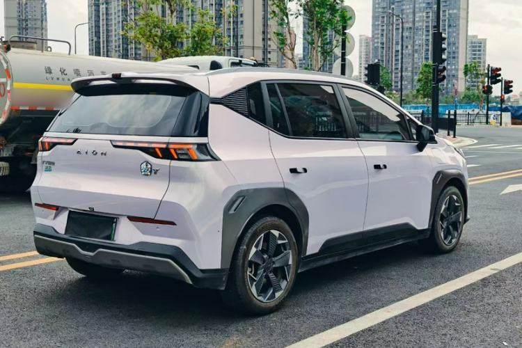 Used AION Y 2021 70 Intelligent Dynamic Edition