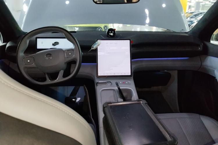 Used Nio EC6 2024 75 kWh