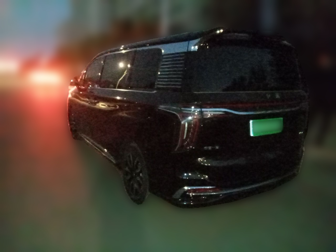 Hongqi HQ9 2023 2.0T Smart Connect Flagship Edition - Chinese Trim Chang — снимка 4