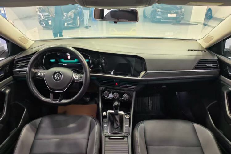 Used Volkswagen Sagitar 2021 280TSI DSG Comfort Connect Edition Interior 3