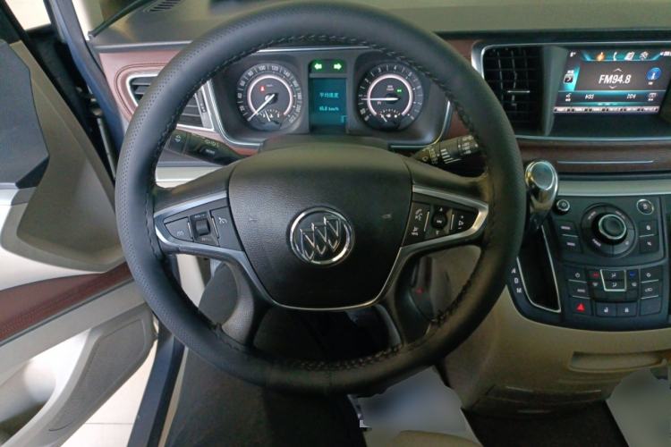 Used Buick GL8 2018 28T Luxury Model China VI Standard