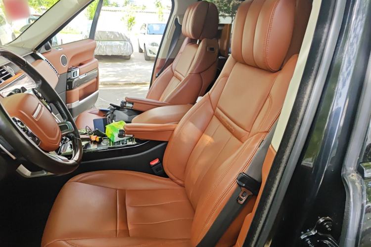 Used Land Rover Range Vogue 2015 3.0 V6 SC Vogue SE Long-Wheelbase Edition
