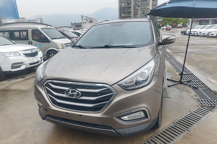 Used Hyundai ix35 2013 2.0L Automatic Two-Wheel Drive Smart GLS China IV Standard